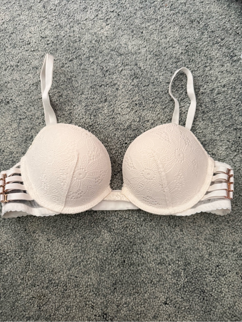 NWOT Victoria’s Secret Push Up Bra